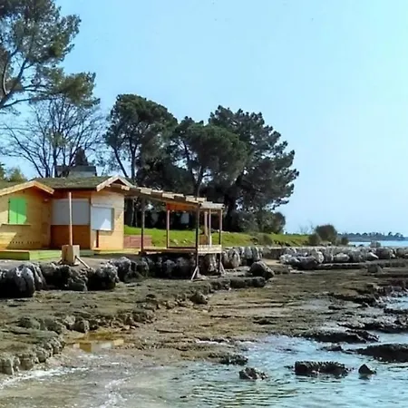 In Duba Mit Privater Terrasse Umag