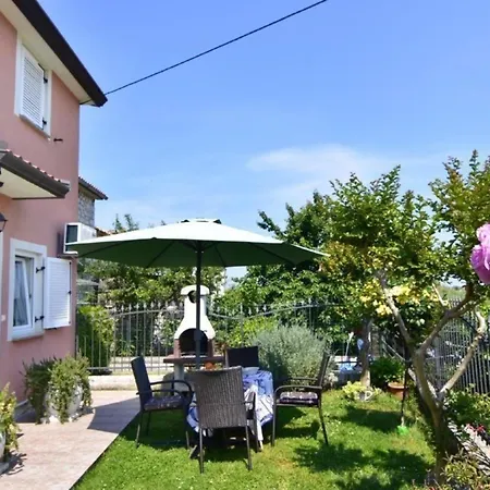 Apartman In Duba Mit Privater Terrasse Umag